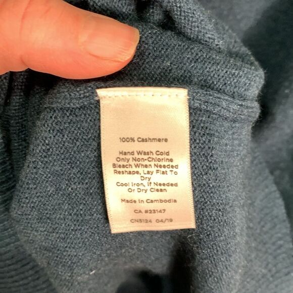 Talbots 100% cashmere blue fitted Crewneck lightweight sweater woman size small - Picture 6 of 7